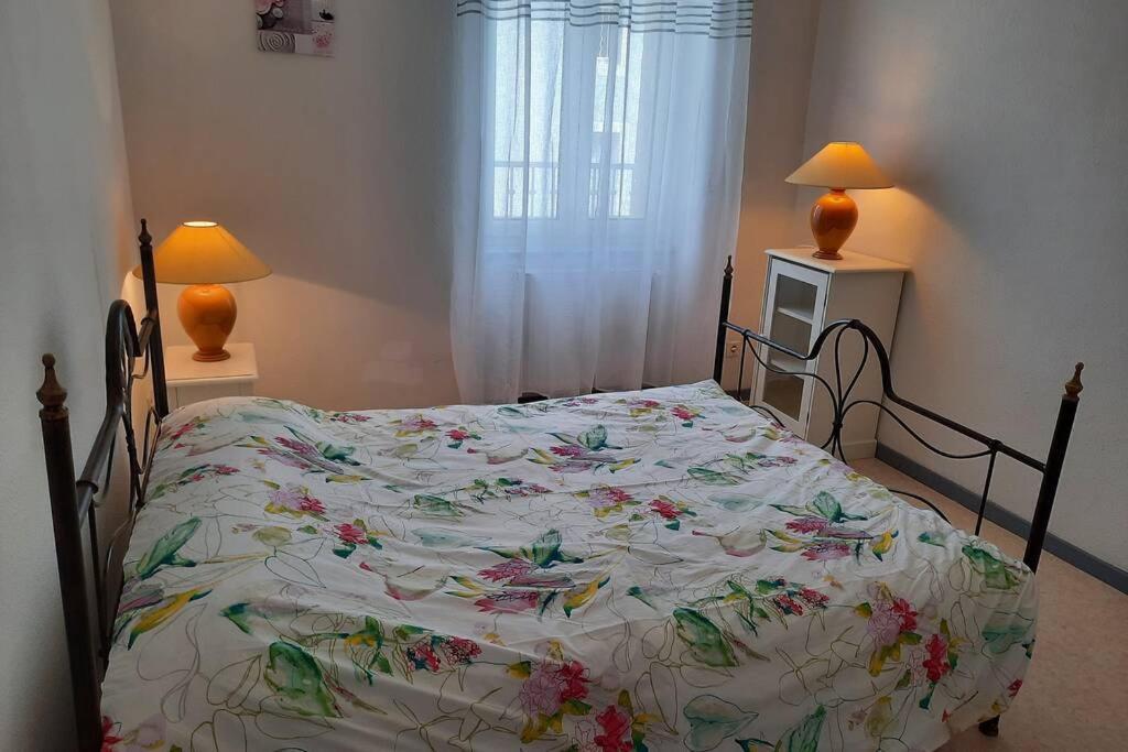 Saint Fortunat Sur Eyrieux : Gite 4 A 6 Personnes Ngoại thất bức ảnh